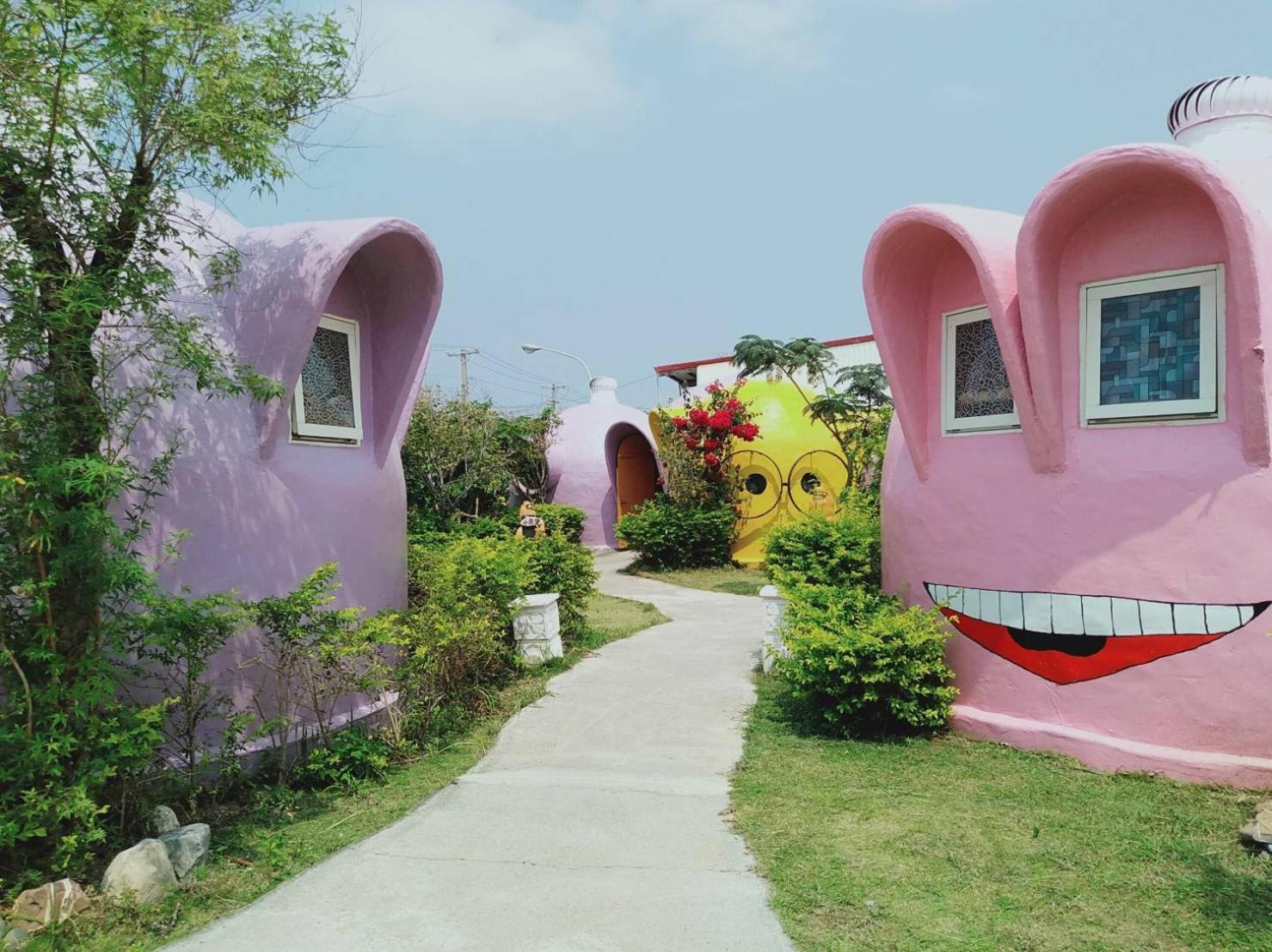 Kenting Ha-Bi Star Fort Hengchun South Gate Exterior photo